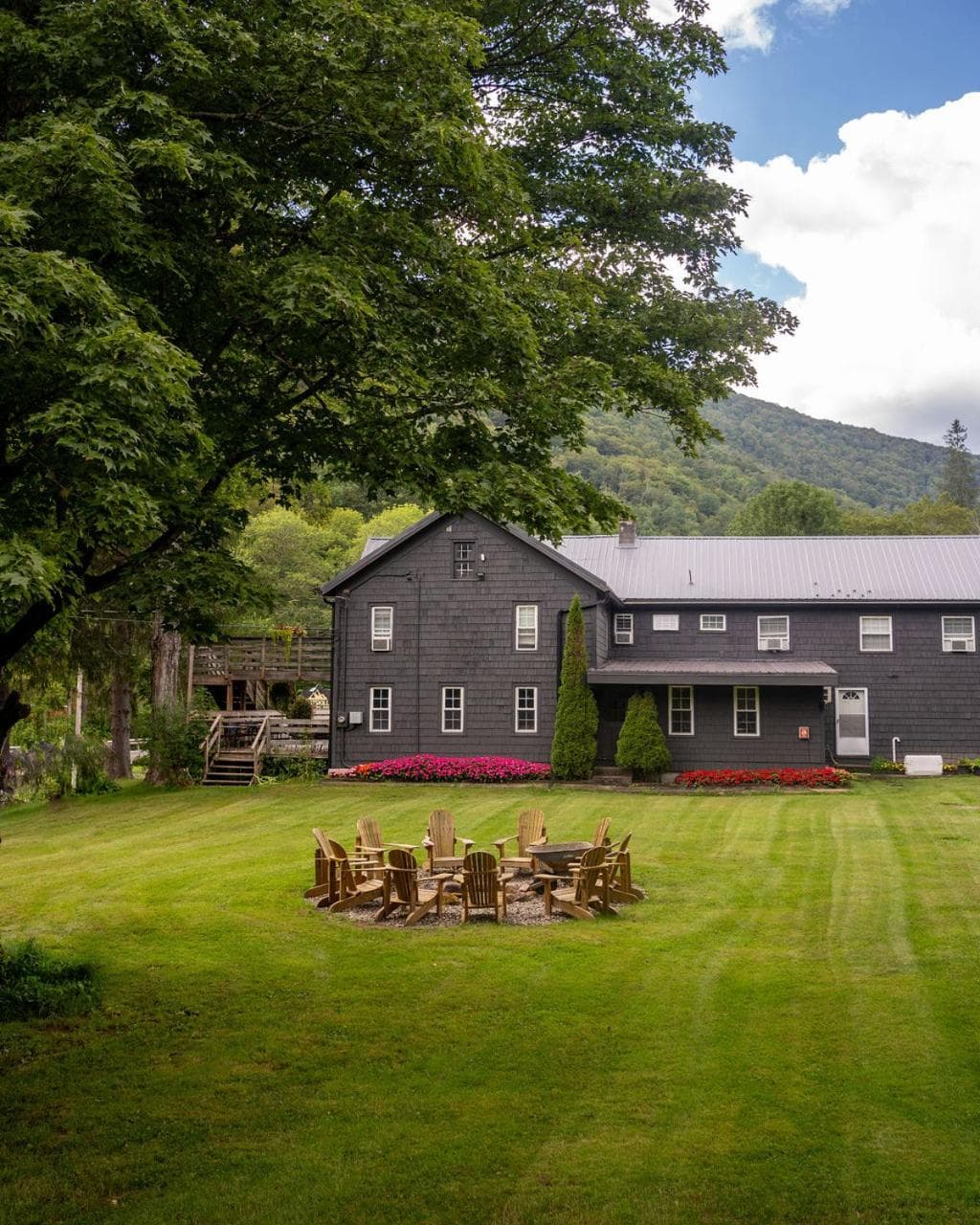 Catskill Seasons Inn featured exterior or lobby in Shandaken — similar hotel