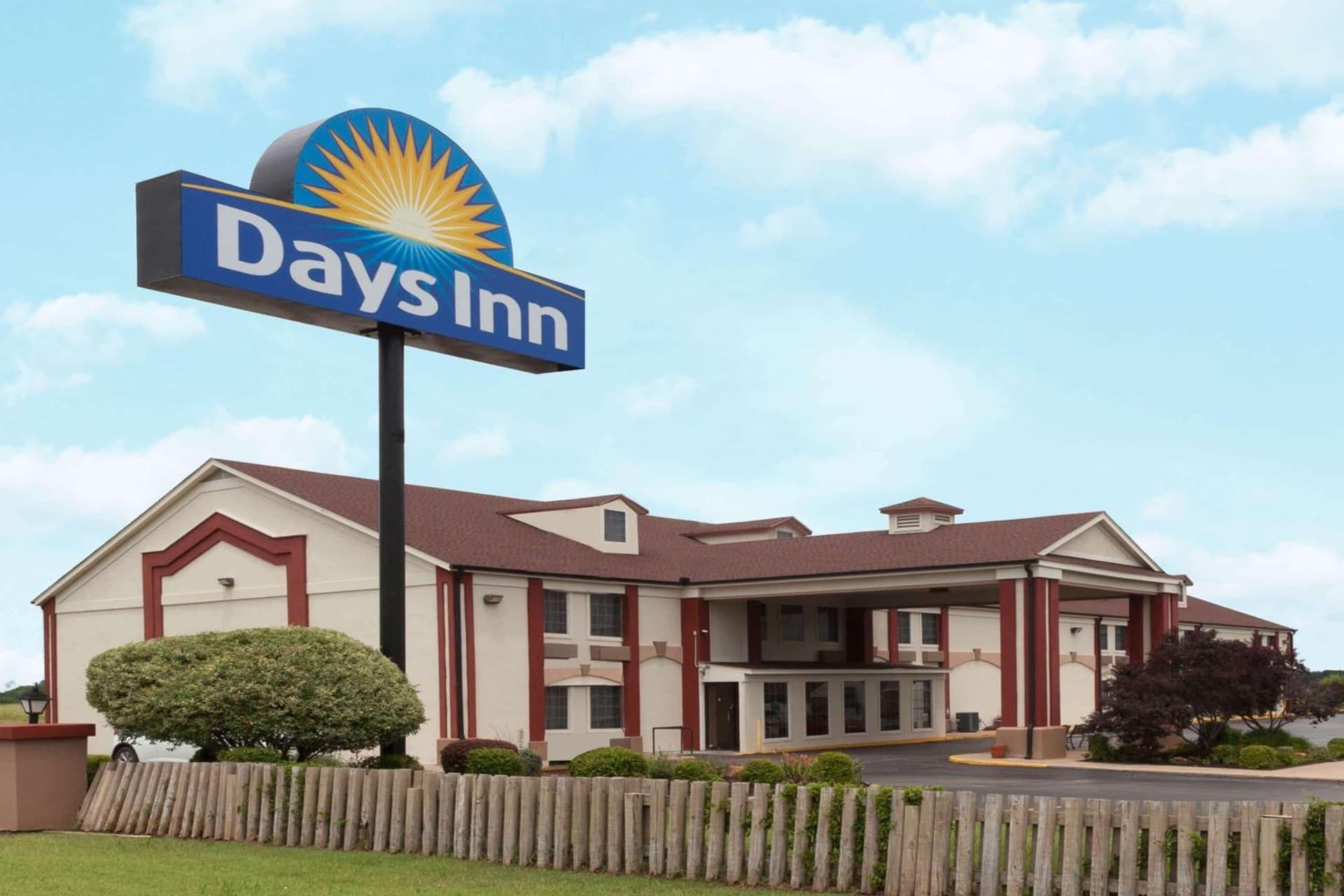 Days Inn by Wyndham Shawnee — hotel in Shawnee, Oklahoma