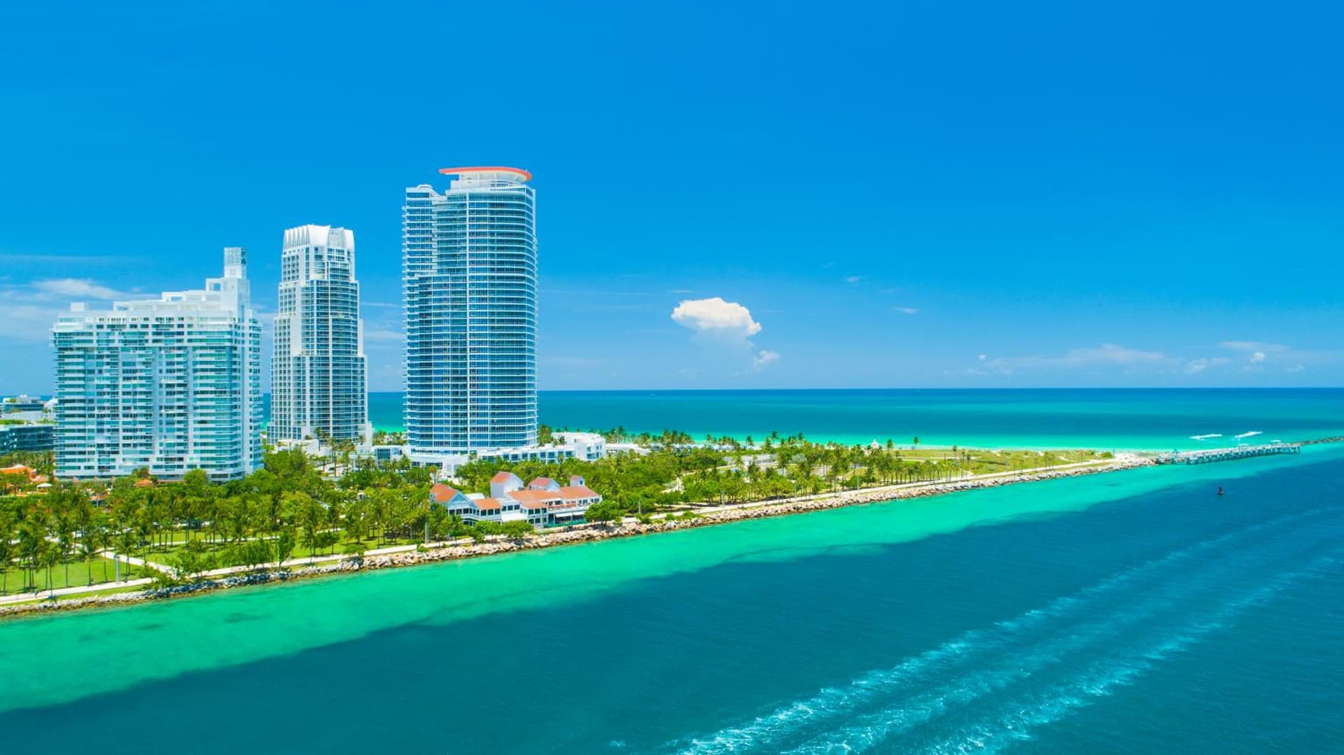 PENTHOUSE Ocean View Residence at South Beach - 1926 featured exterior or lobby in Miami Beach, FL — similar hotel