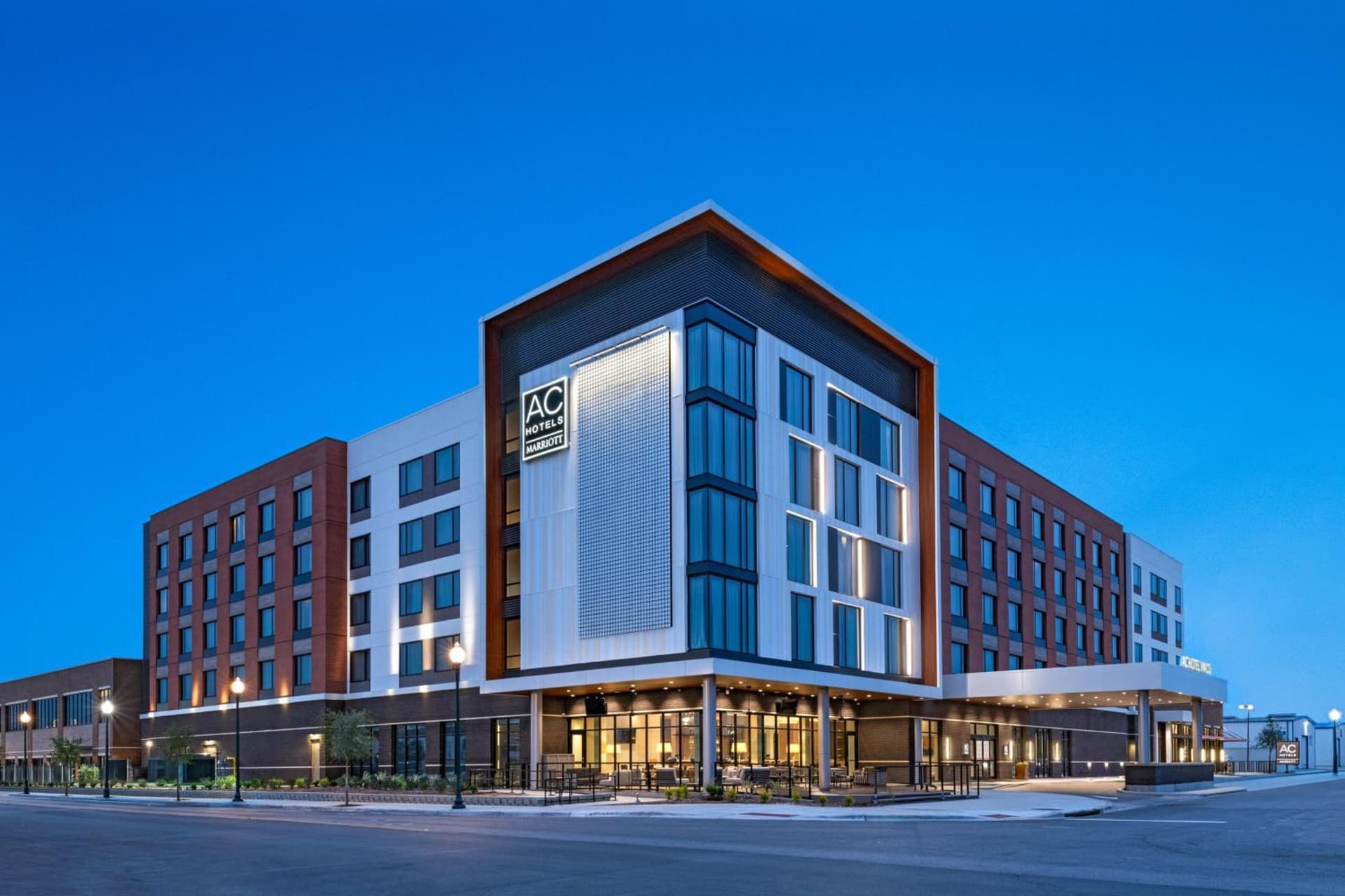 AC Hotel by Marriott Waco Downtown — hotel in Waco, Texas