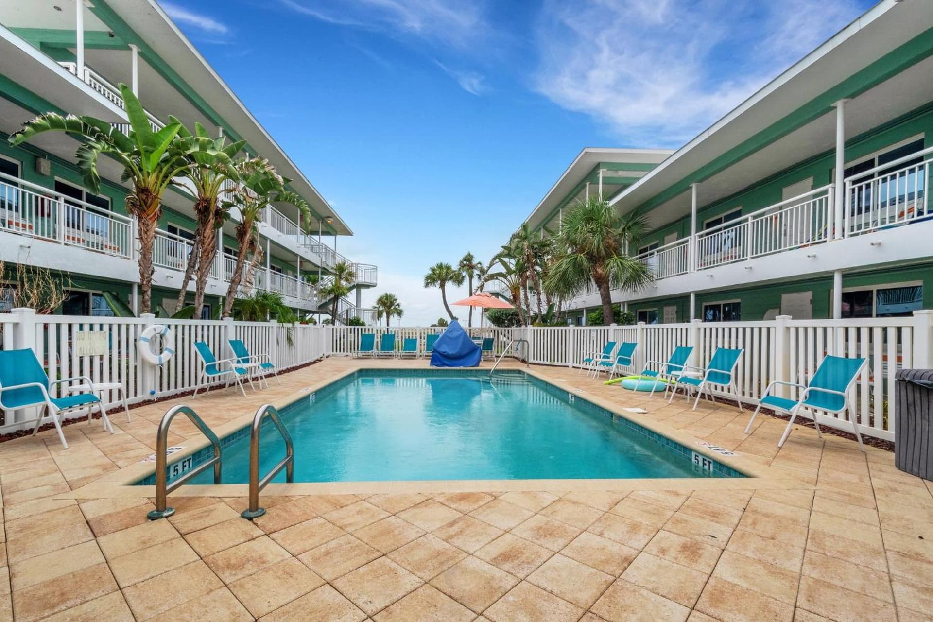 Tropic Terrace Suite #54 - Beachfront Resort interior in St Pete Beach — gallery photo 2
