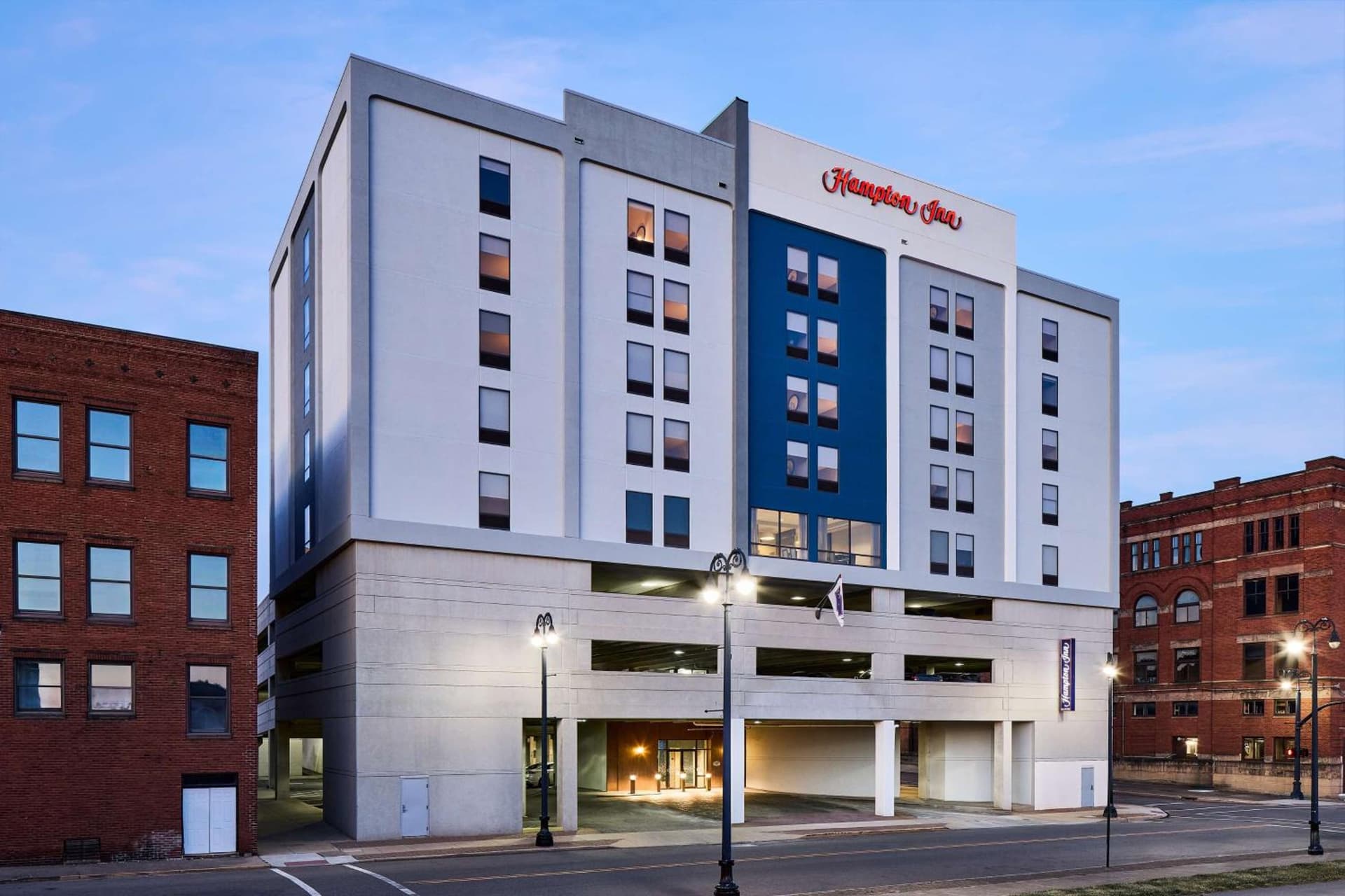 Hampton Inn Massillon — hotel in Orrville, Ohio
