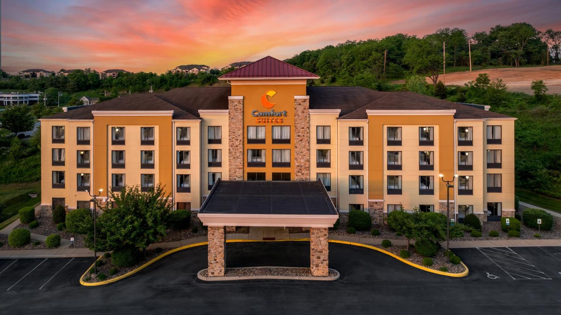 Comfort Suites Hummelstown - Hershey — hotel in Hummelstown, Pennsylvania