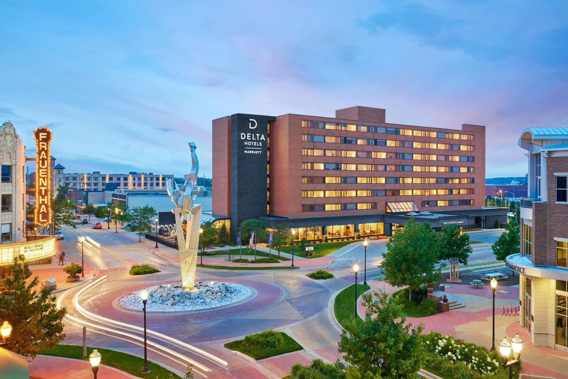 Delta Hotels by Marriott Muskegon Convention Center — hotel in Muskegon, Michigan