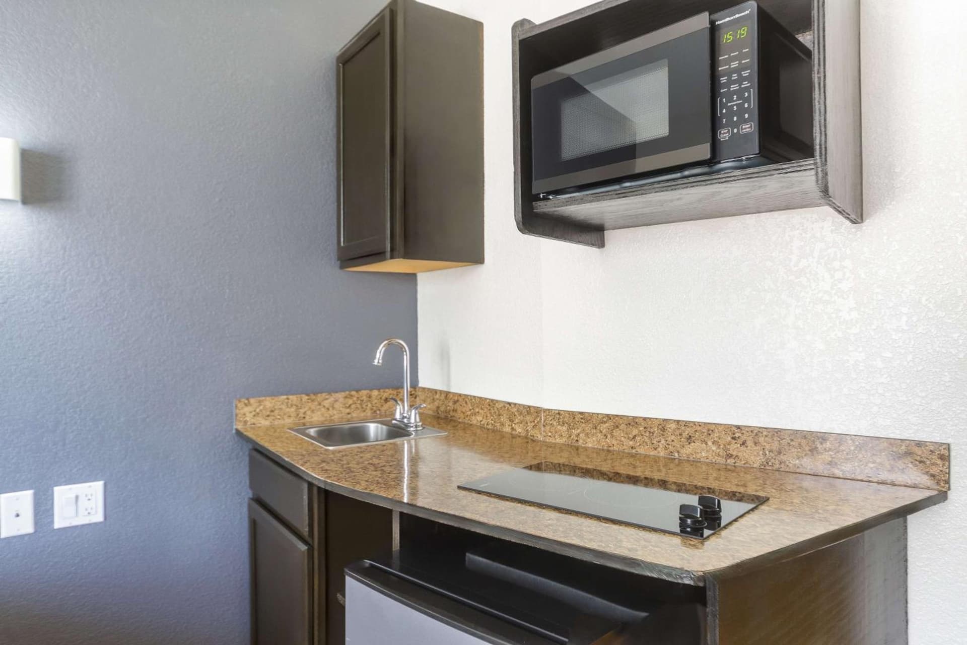 Motel 6-Laredo, TX - Airport property views in Laredo, TX — gallery photo 3