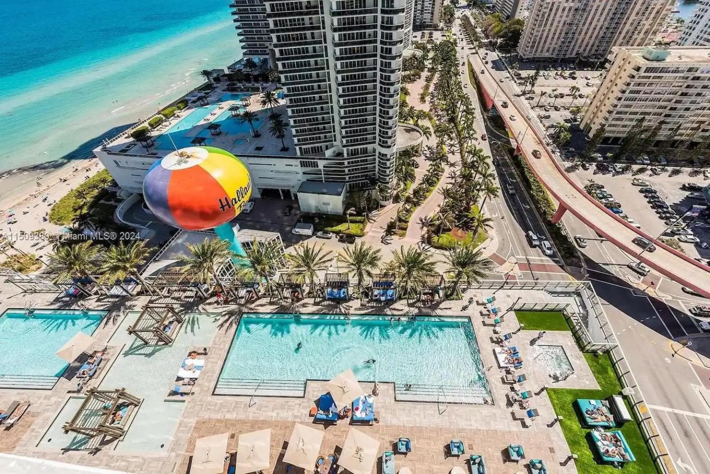 Breathtaking Ocean-View Balcony Lyfe Resort property views in Hollywood Beach — gallery photo 3