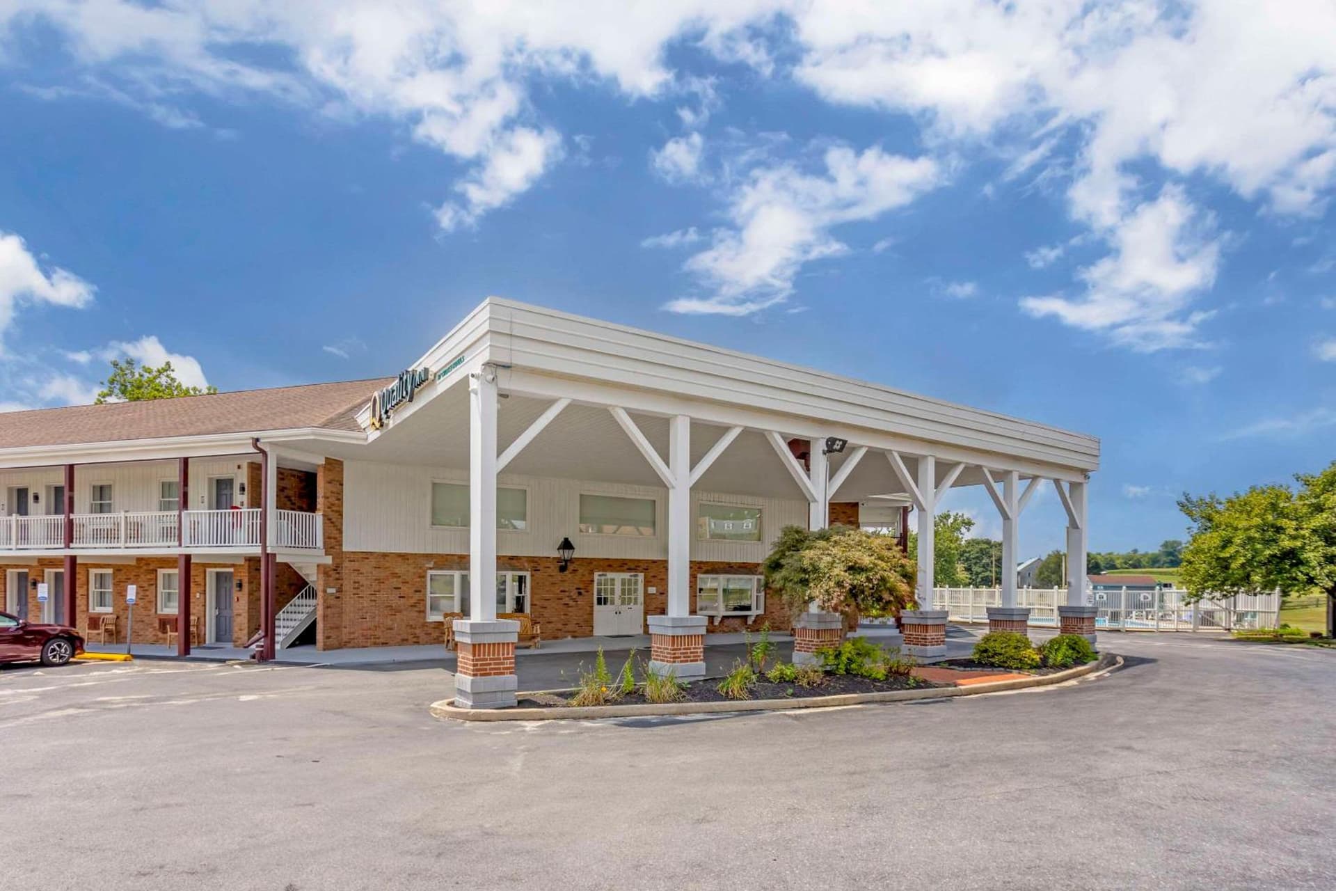 Quality Inn Smoketown - Lancaster Area featured exterior or lobby in Smoketown, PA — similar hotel
