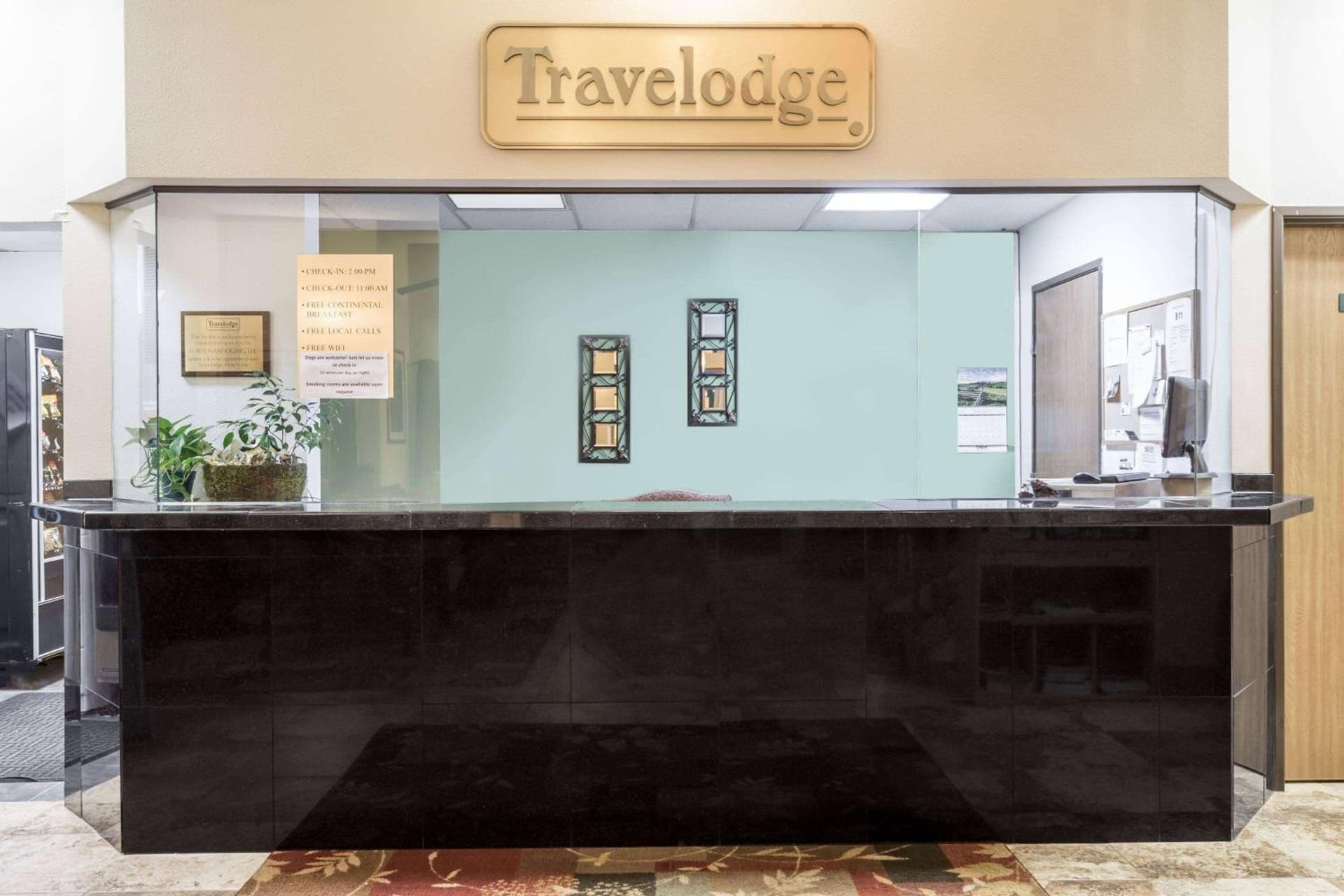 Travelodge by Wyndham Longmont property views in Longmont, CO — gallery photo 3