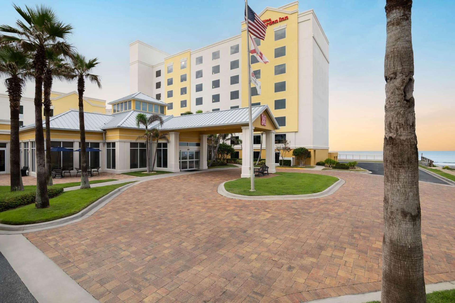 Hilton Garden Inn Daytona Beach Oceanfront — hotel in Daytona Beach, Florida