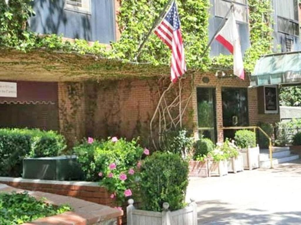Hilgard House Westwood Village featured exterior or lobby in Los Angeles, CA — similar hotel