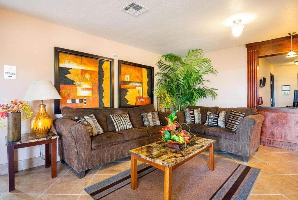 Quality Inn & Suites Franklin property views in Franklin, LA — gallery photo 3