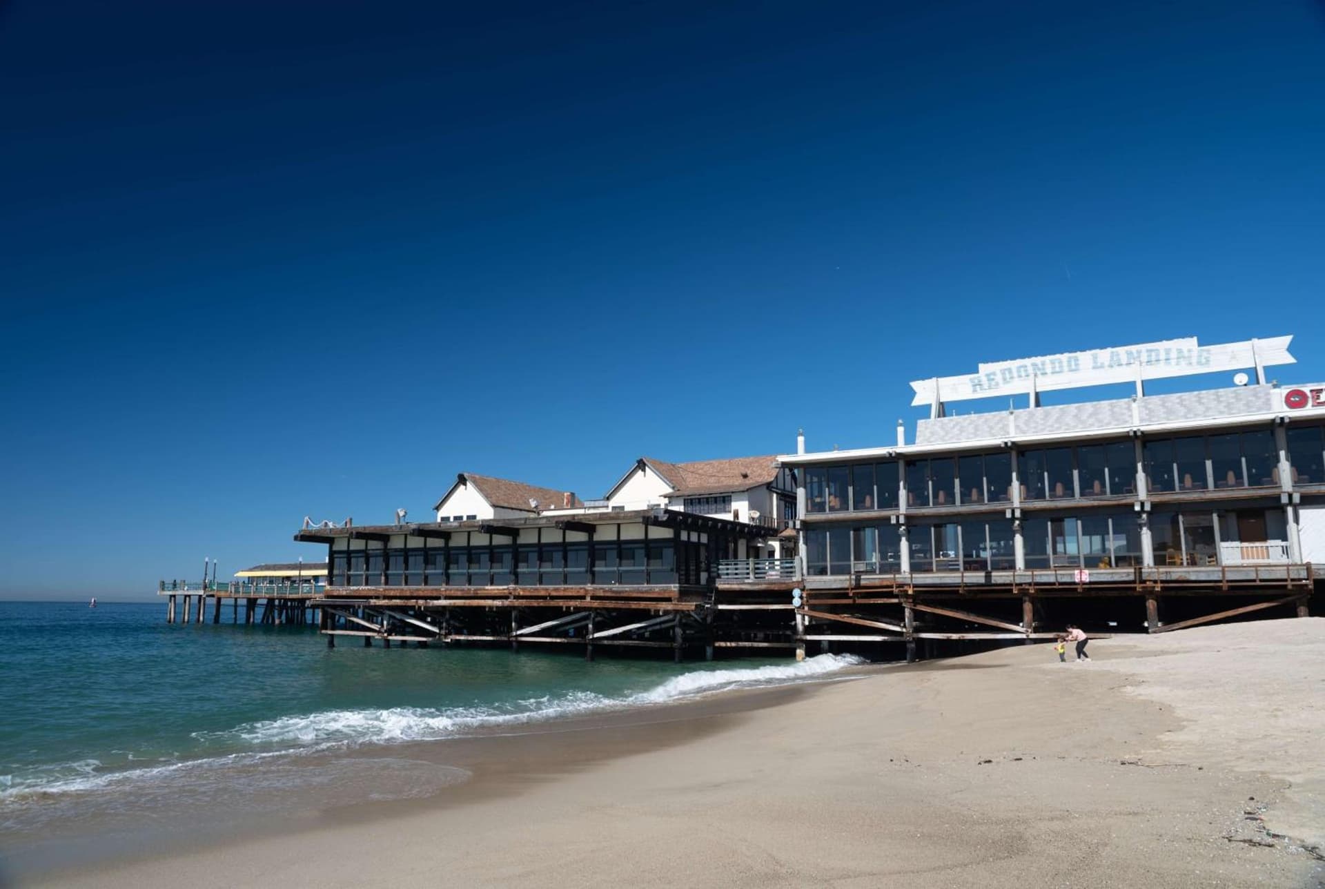 Ramada by Wyndham Redondo Beach — hotel in Redondo Beach, California