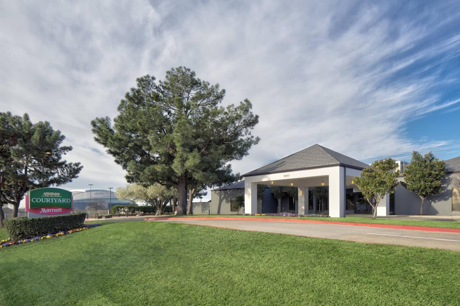 Courtyard by Marriott Dallas Arlington Entertainment District — hotel in Arlington, Texas