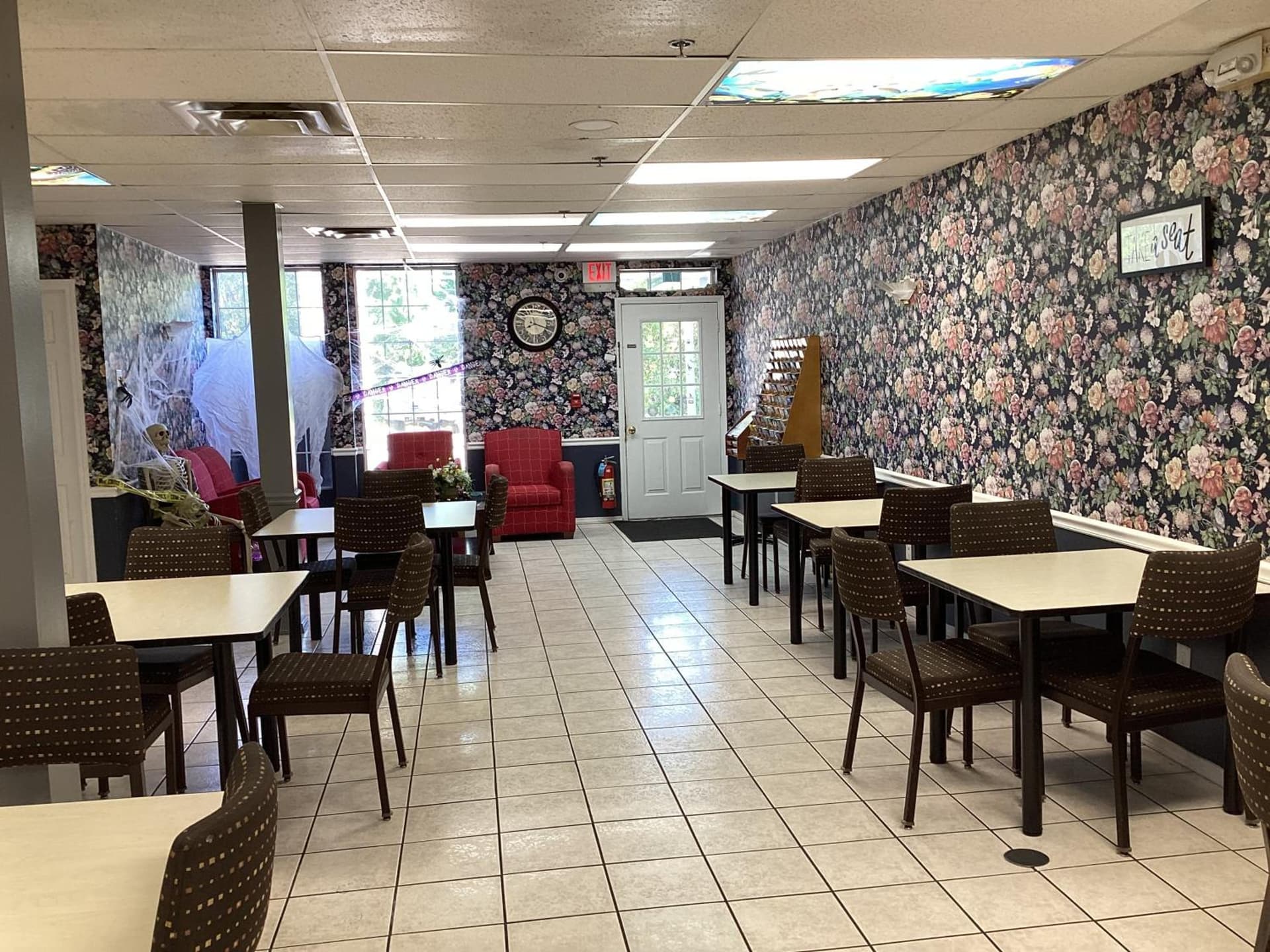 SUNSET INN property views in Branson, MO — gallery photo 3