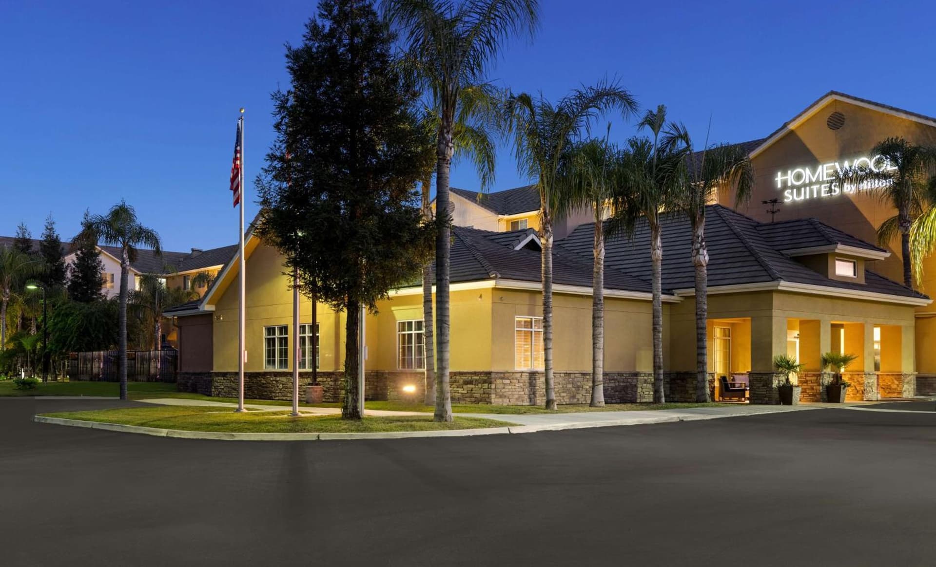 Homewood Suites Bakersfield exterior or lobby in Bakersfield, CA — main listing photo