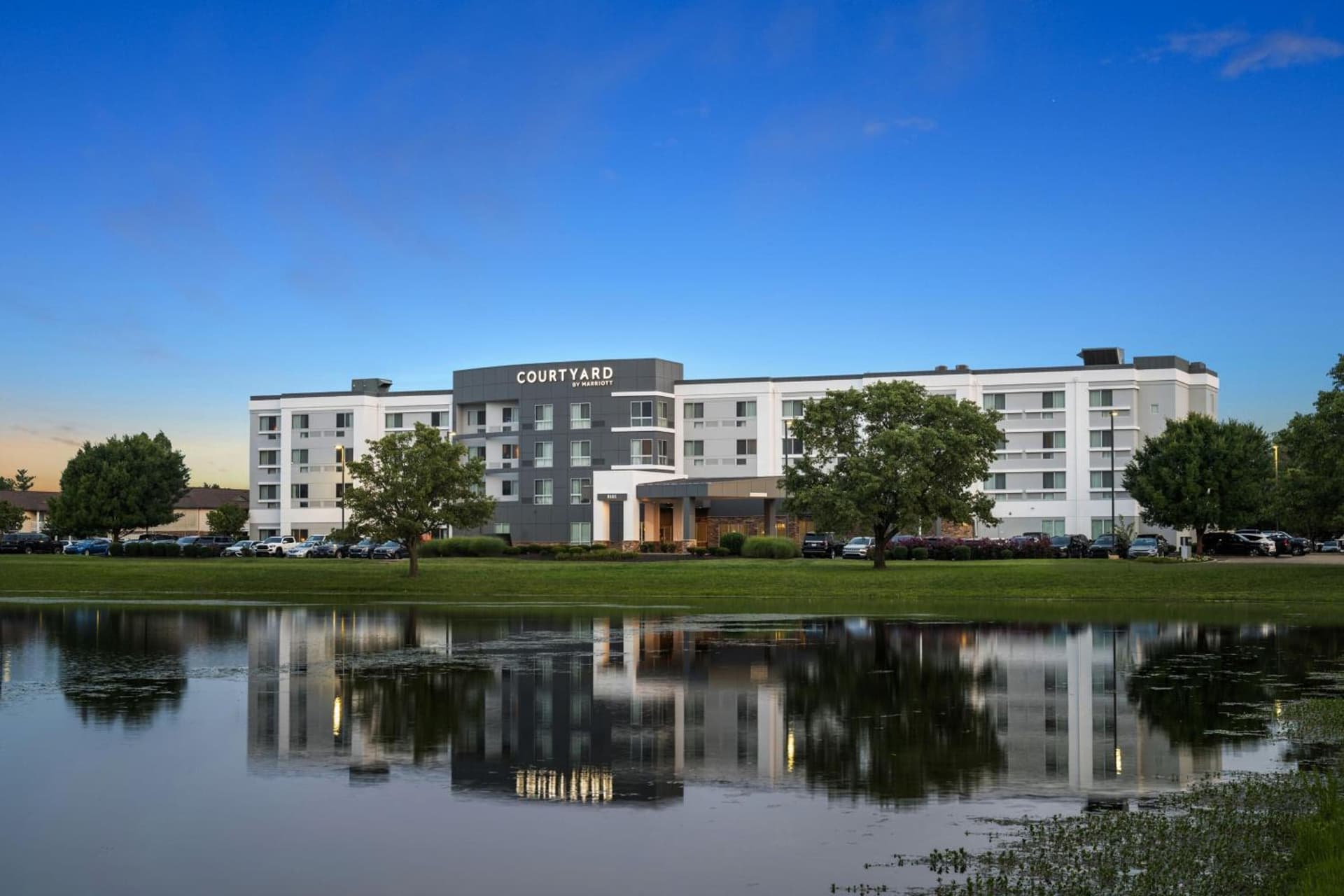 Courtyard by Marriott Evansville East — hotel in Evansville, Indiana