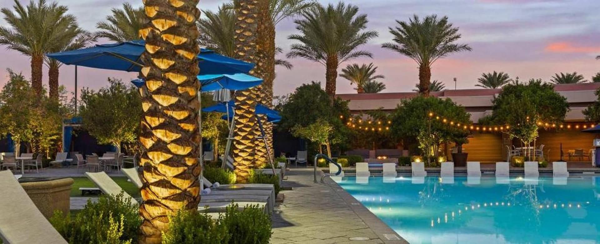 Las Vegas Desert Blue by HelloVacay interior in Las Vegas, NV — gallery photo 2
