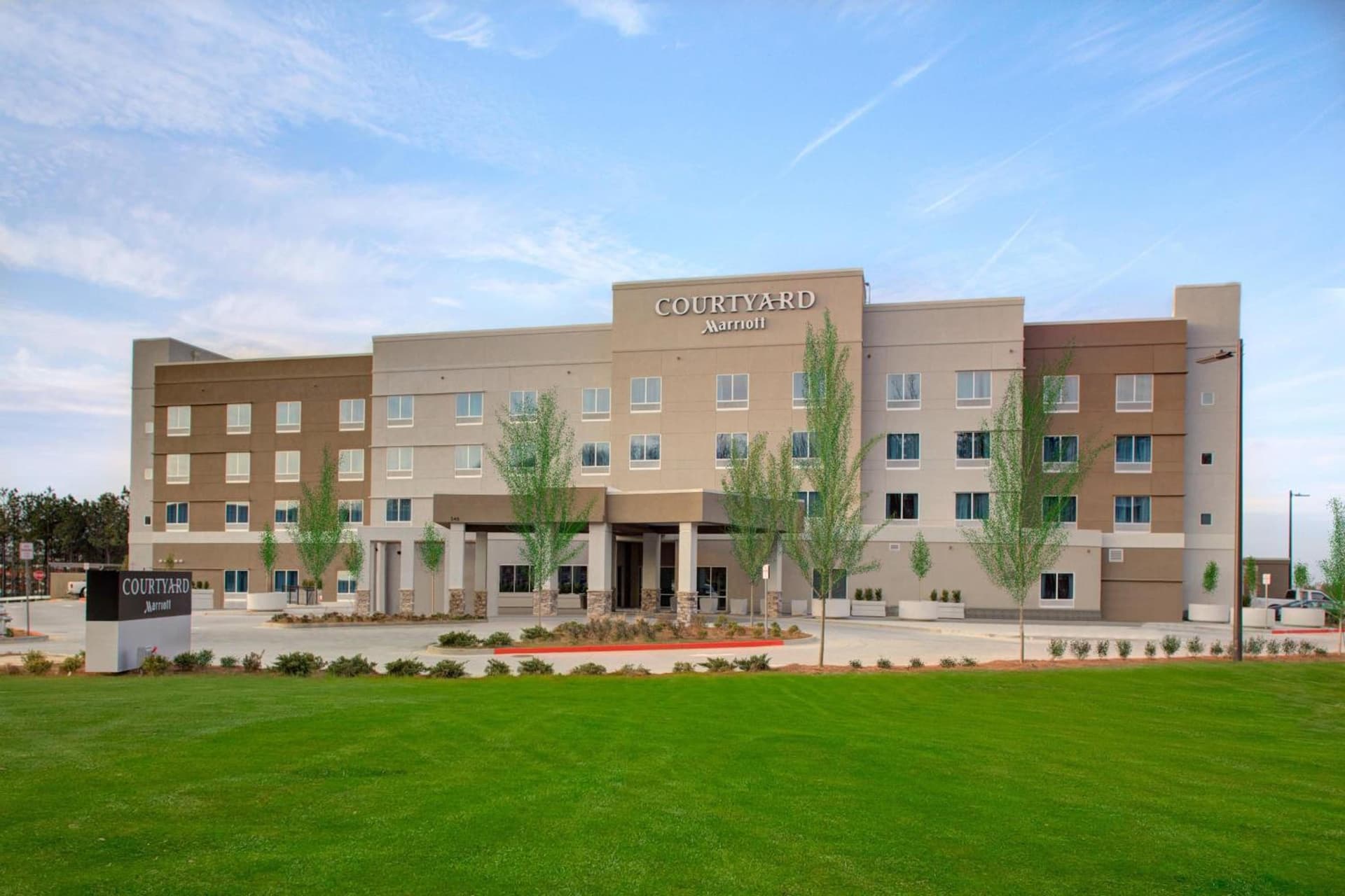 Courtyard by Marriott Atlanta Kennesaw — hotel in Kennesaw, Georgia
