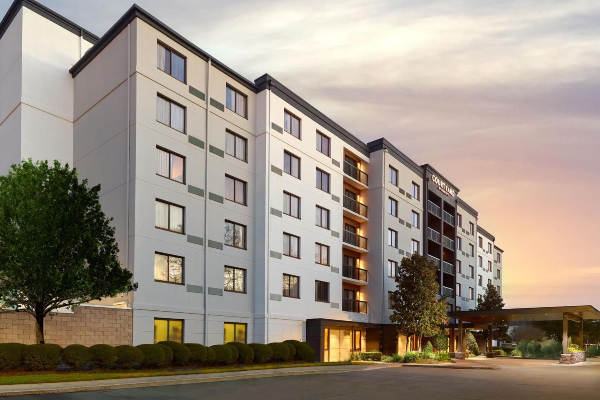 Courtyard by Marriott New Orleans Metairie — hotel in Metairie, Louisiana