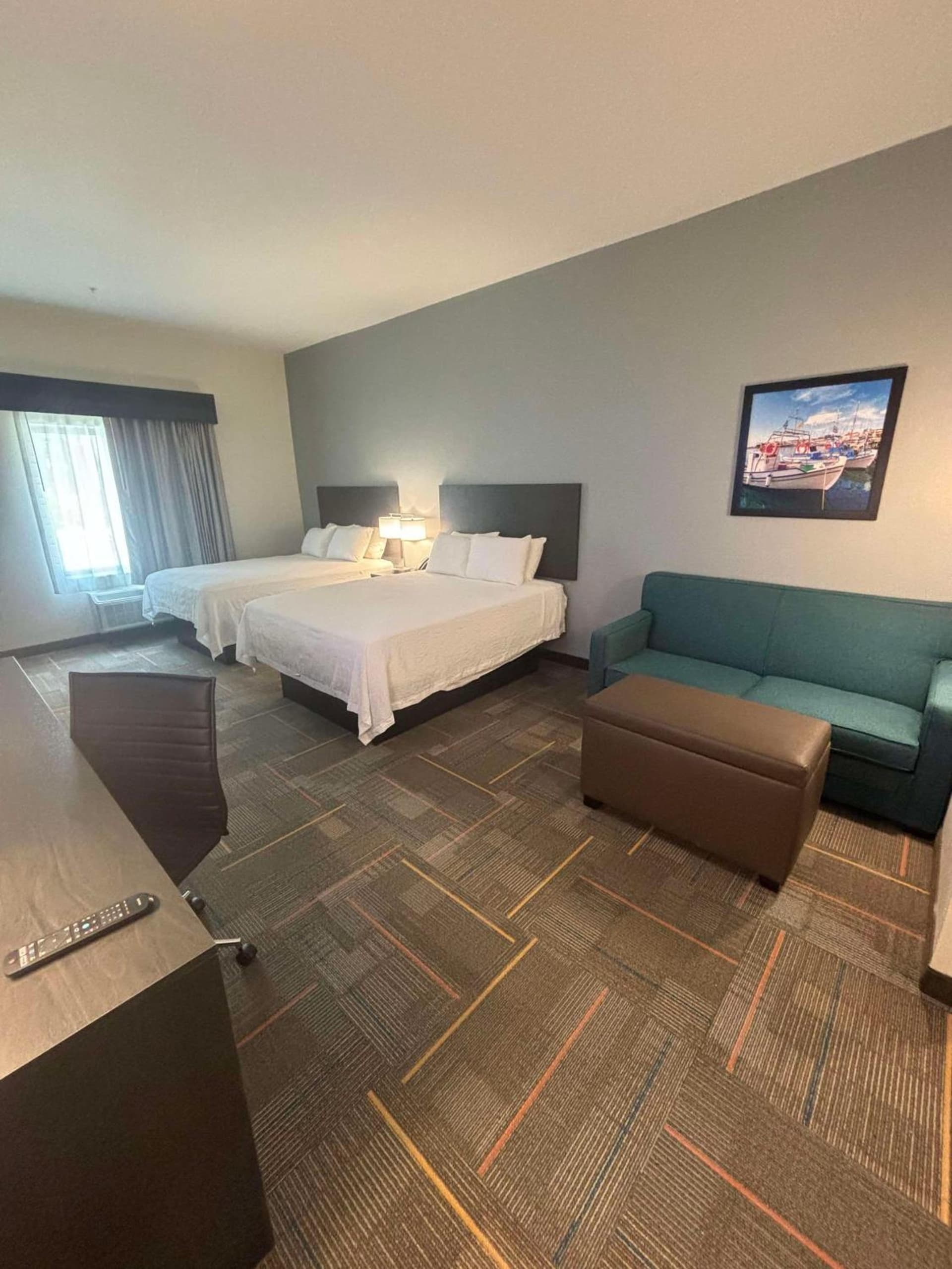 Best Western Plus Bluffton/Hilton Head Hotel interior in Bluffton, SC — gallery photo 2