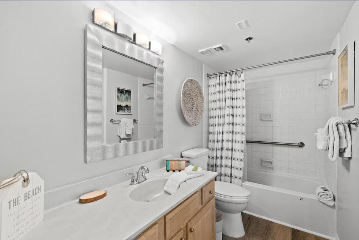 Sea Oats 603- beach front condo Okaloosa island interior in Fort Walton Beach, FL — gallery photo 2