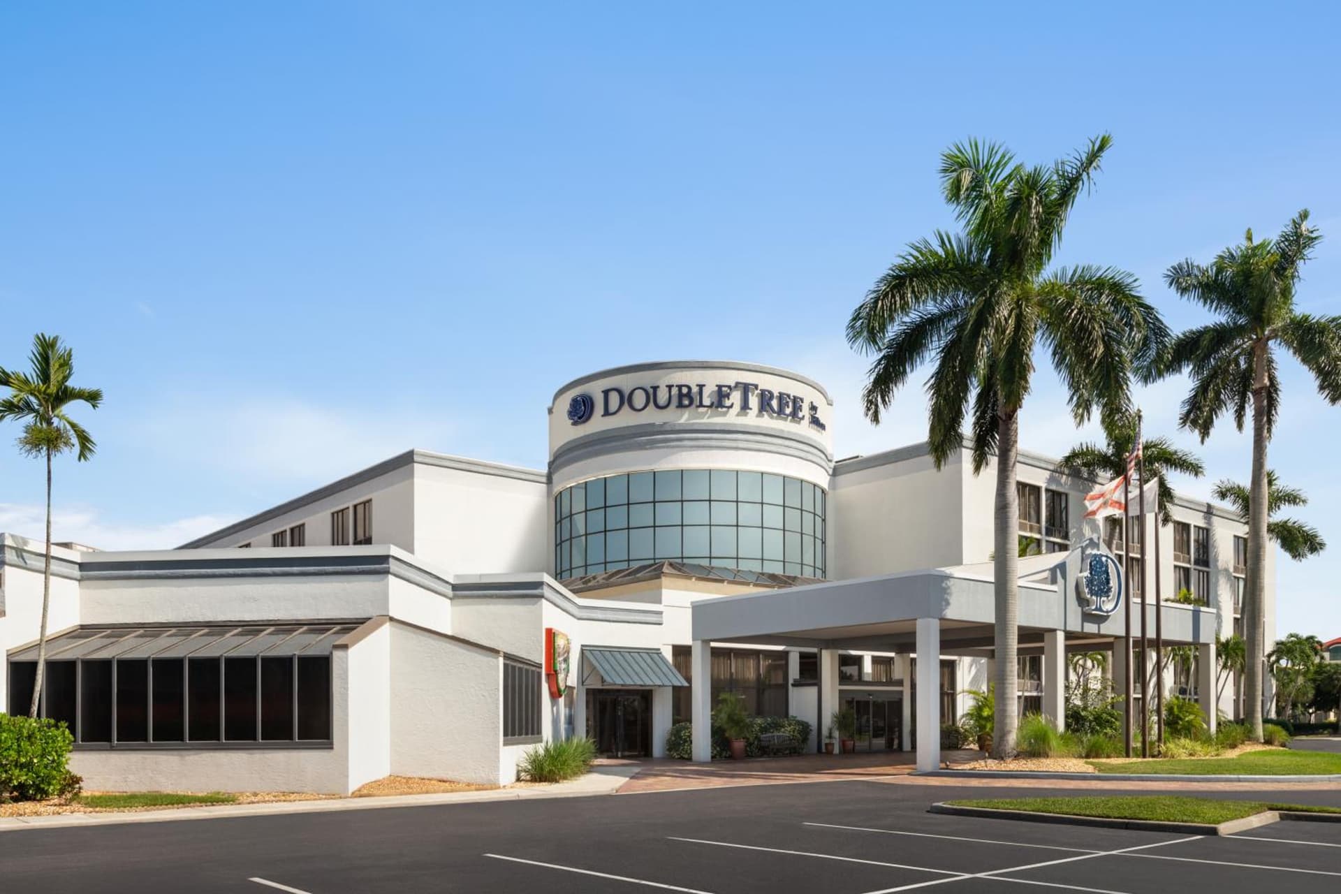 Doubletree by Hilton Fort Myers at Bell Tower Shops — hotel in Fort Myers, Florida