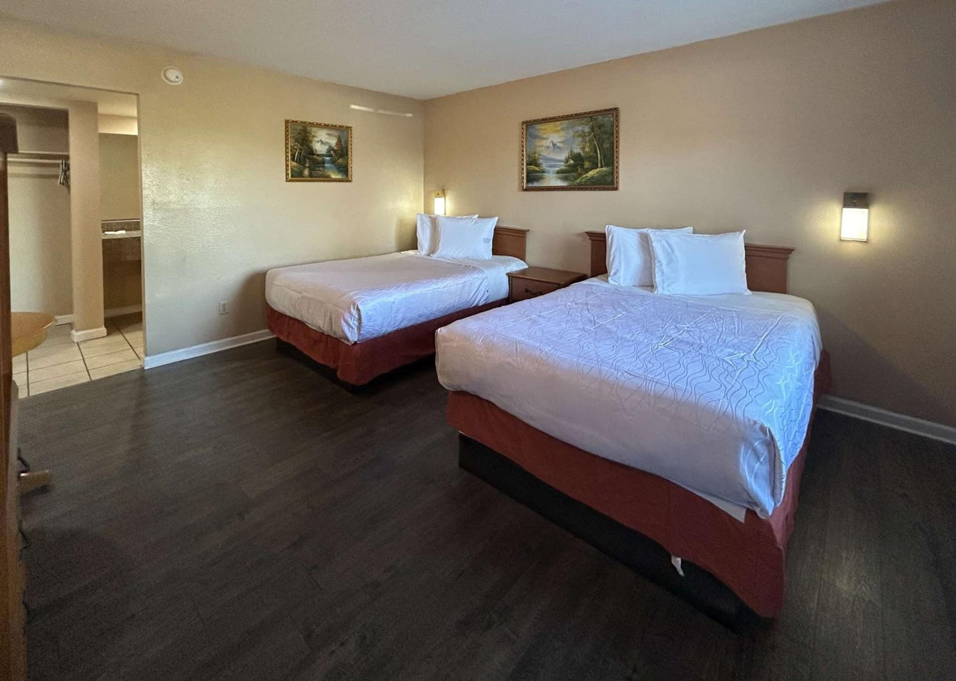 Motel 6 Selma, CA property views in Selma, CA — gallery photo 3