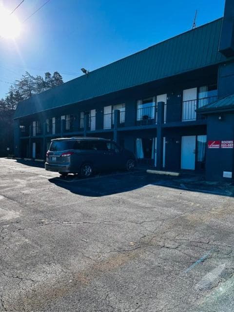 3 Y Motel — hotel in Mount Vernon, Kentucky