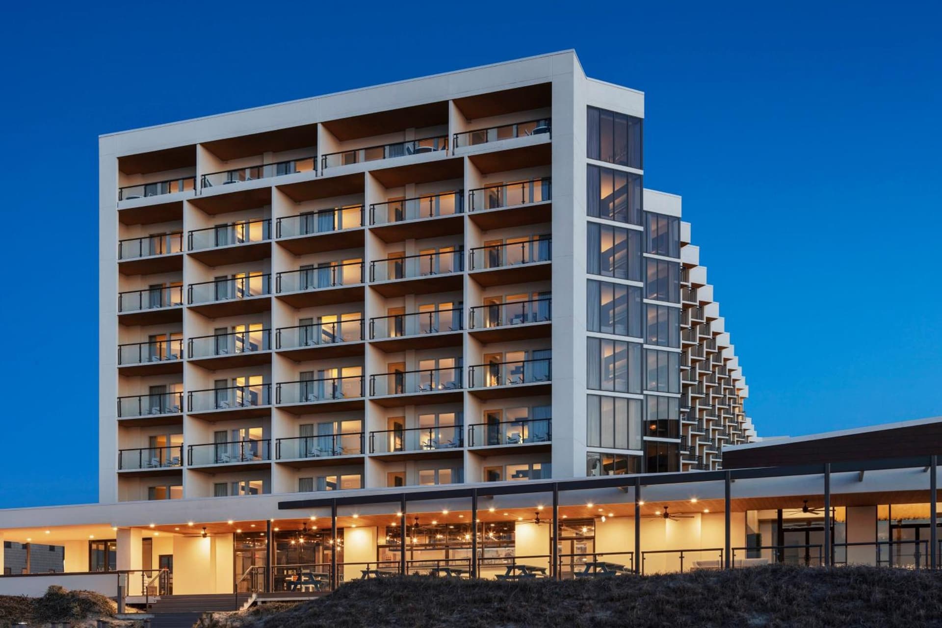 Delta Hotels by Marriott™ Virginia Beach Waterfront Suites — hotel in Virginia Beach, Virginia