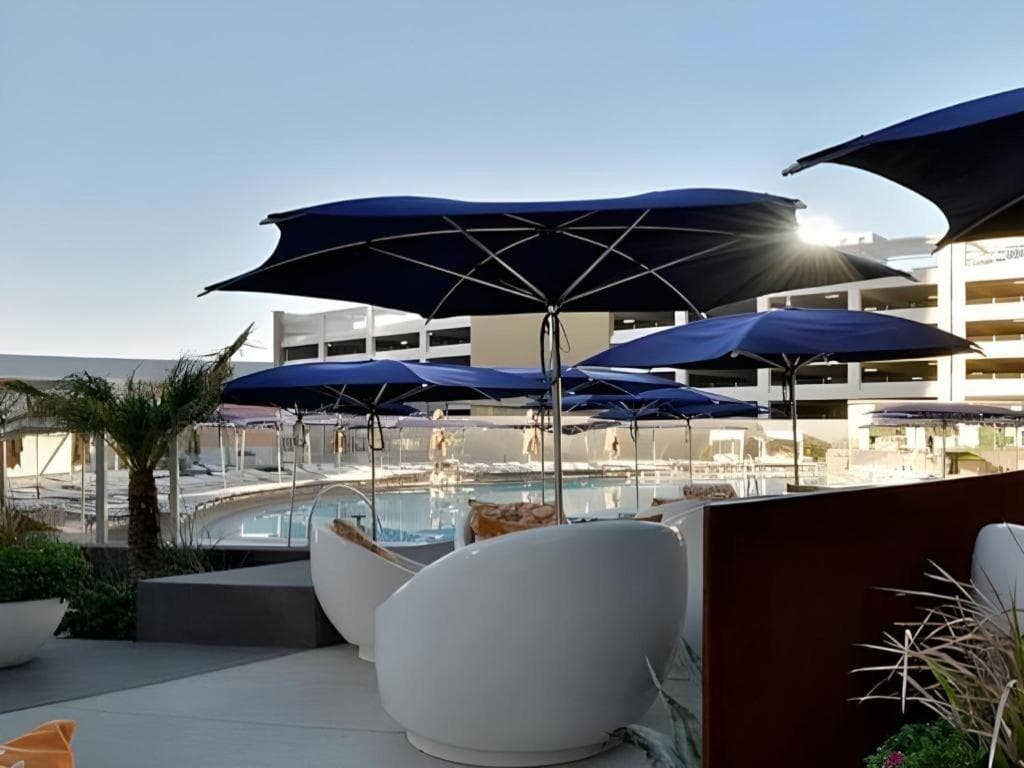Luxury Suites International by Vdara interior in Las Vegas, NV — gallery photo 2