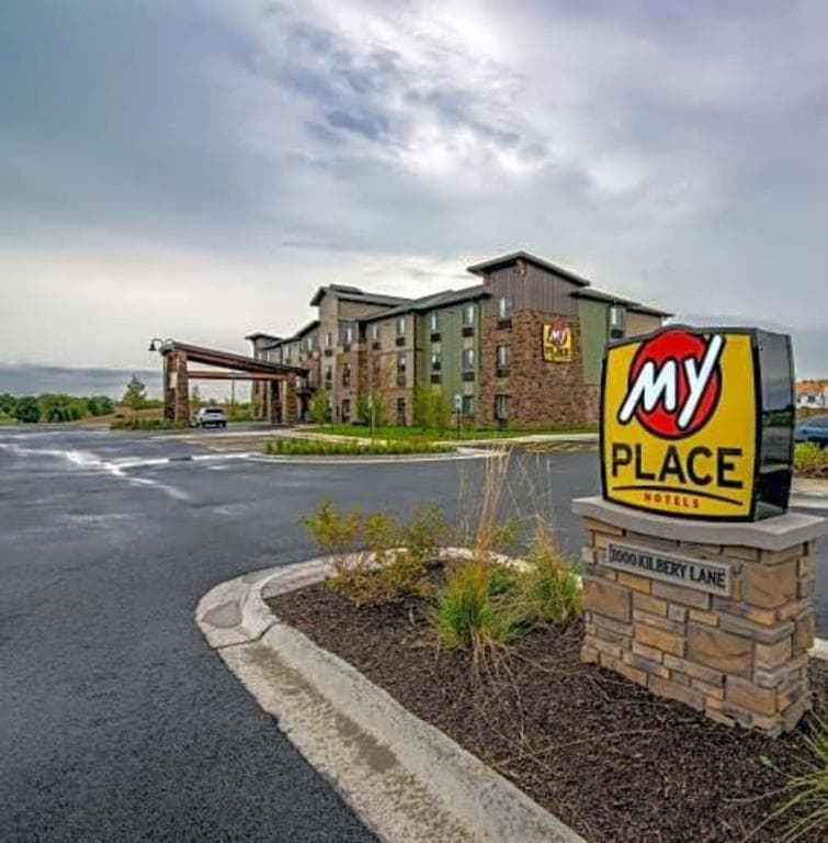 My Place Hotels Chicago West North Aurora property views in North Aurora, IL — gallery photo 3