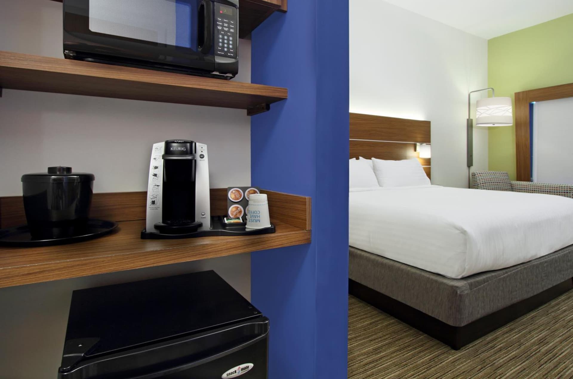 Holiday Inn Express Jasper by IHG interior in Jasper, AL — gallery photo 2