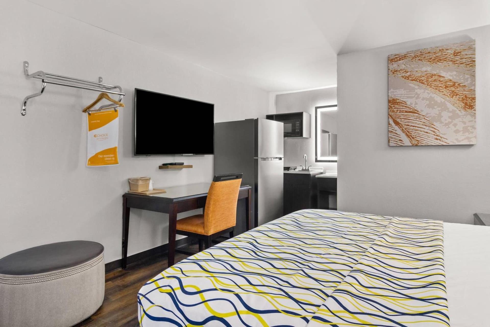 Suburban Studios Orange Park - Jacksonville near Naval Air Station — hotel in Orange Park, Florida