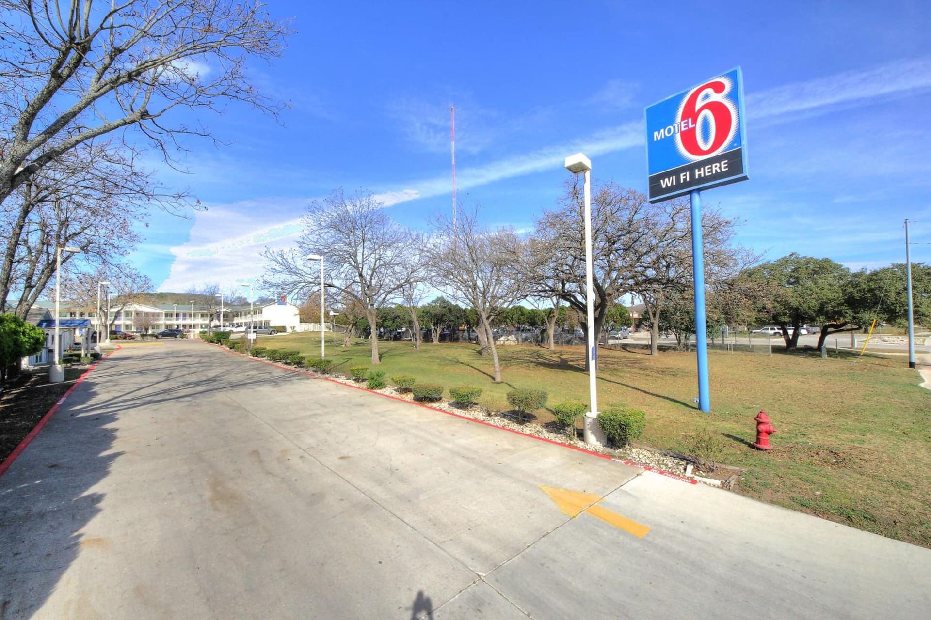Motel 6-Kerrville, TX featured exterior or lobby in Kerrville, TX — similar hotel