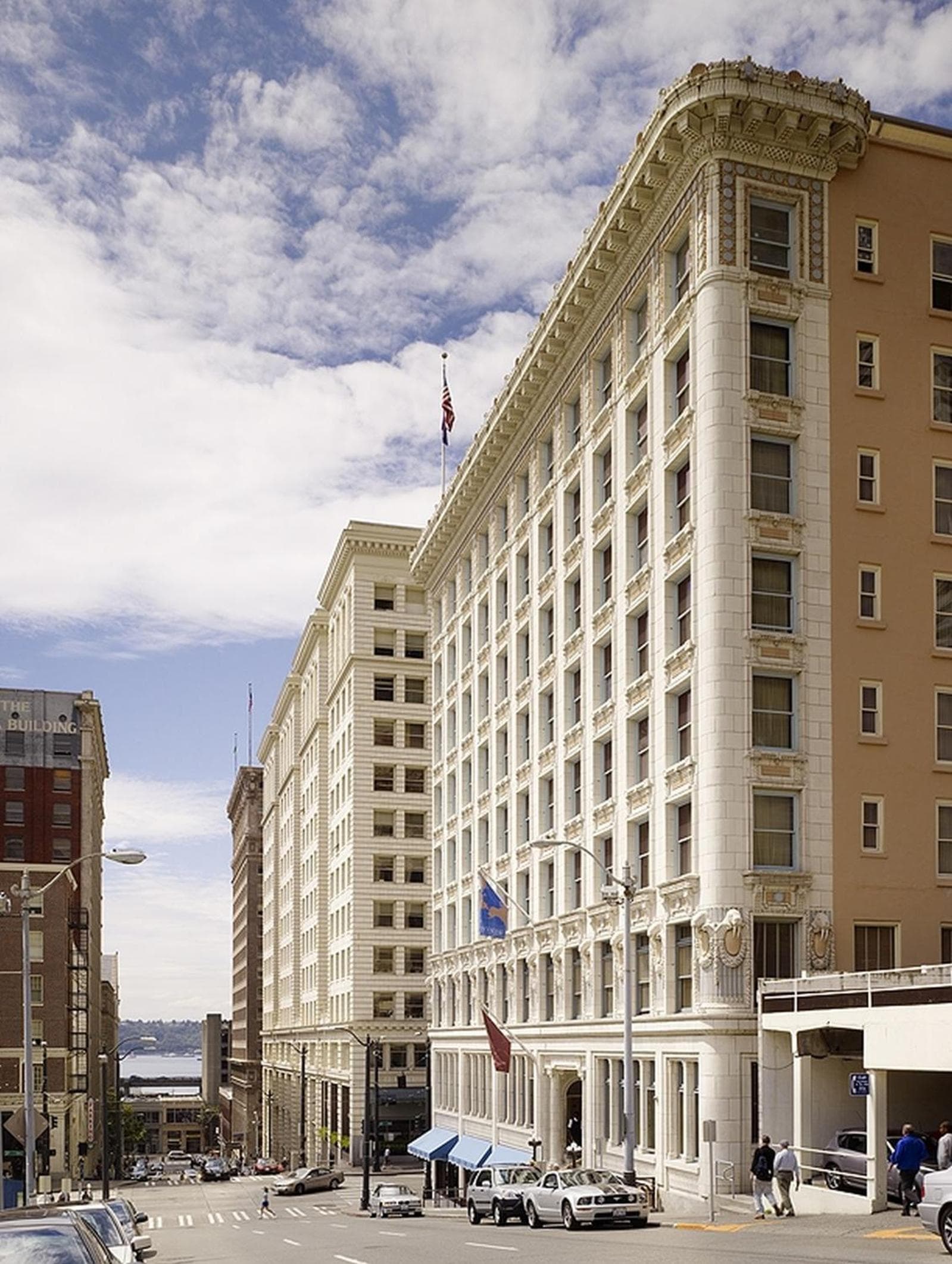 Arctic Club Hotel — hotel in Tukwila, Washington