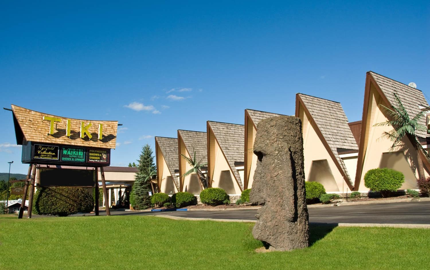 Tiki Resort - Lake George featured exterior or lobby in Lake George — similar hotel