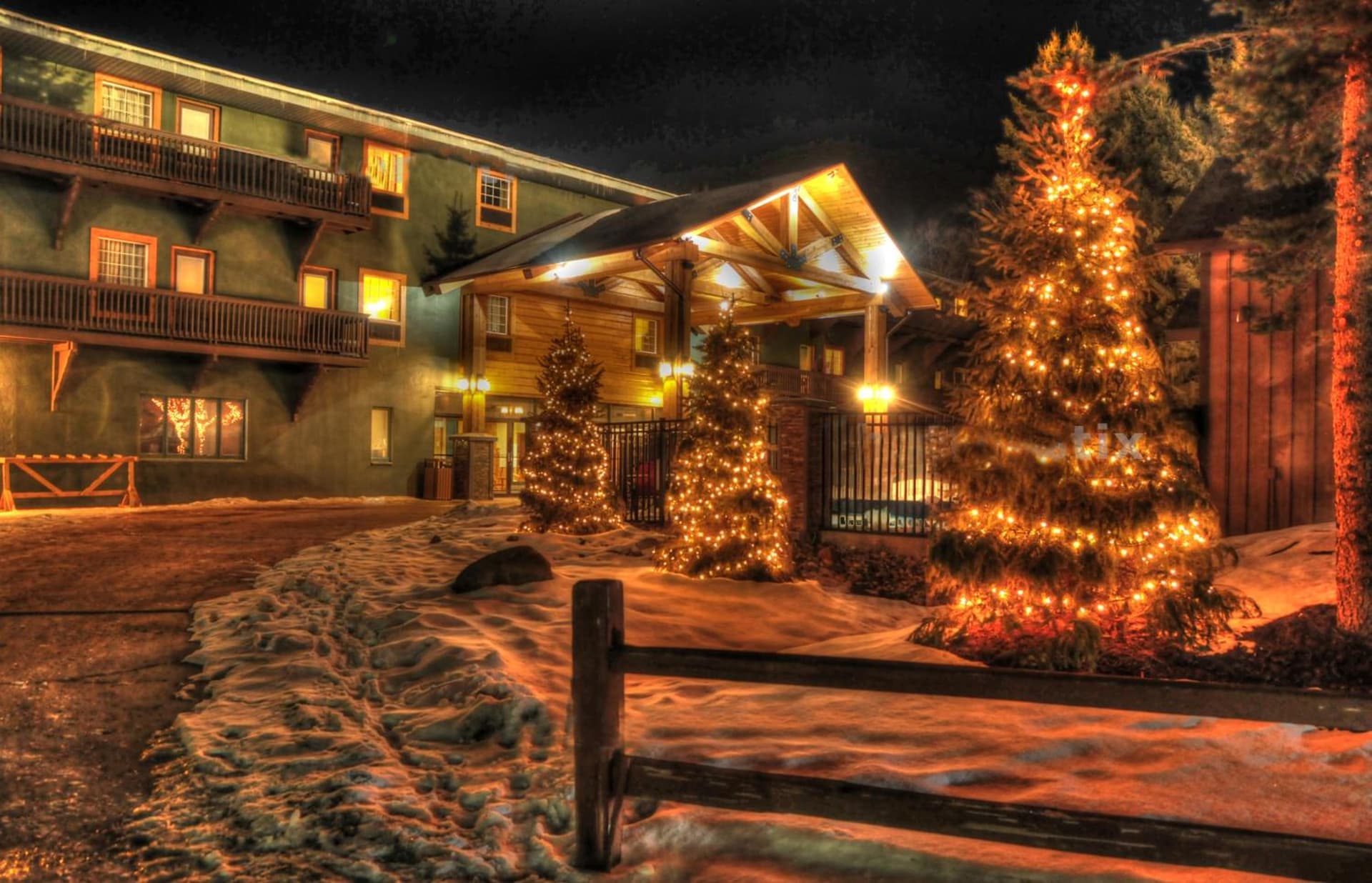 Caberfae Peaks Ski & Golf Resort — hotel in Harrietta, Michigan