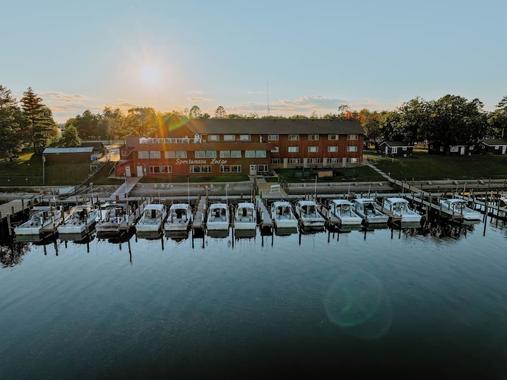 Sportsman's Lodge — hotel in Baudette, Minnesota