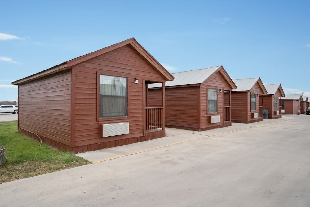 Hotel Kenedy Downtown - US 181 — hotel in Kenedy, Texas
