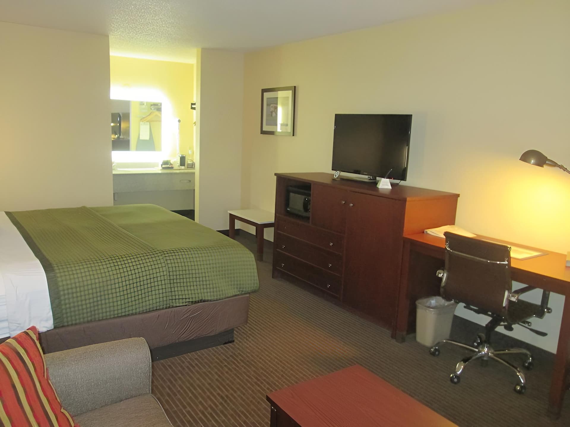 Best Western Llano property views in Llano, TX — gallery photo 3