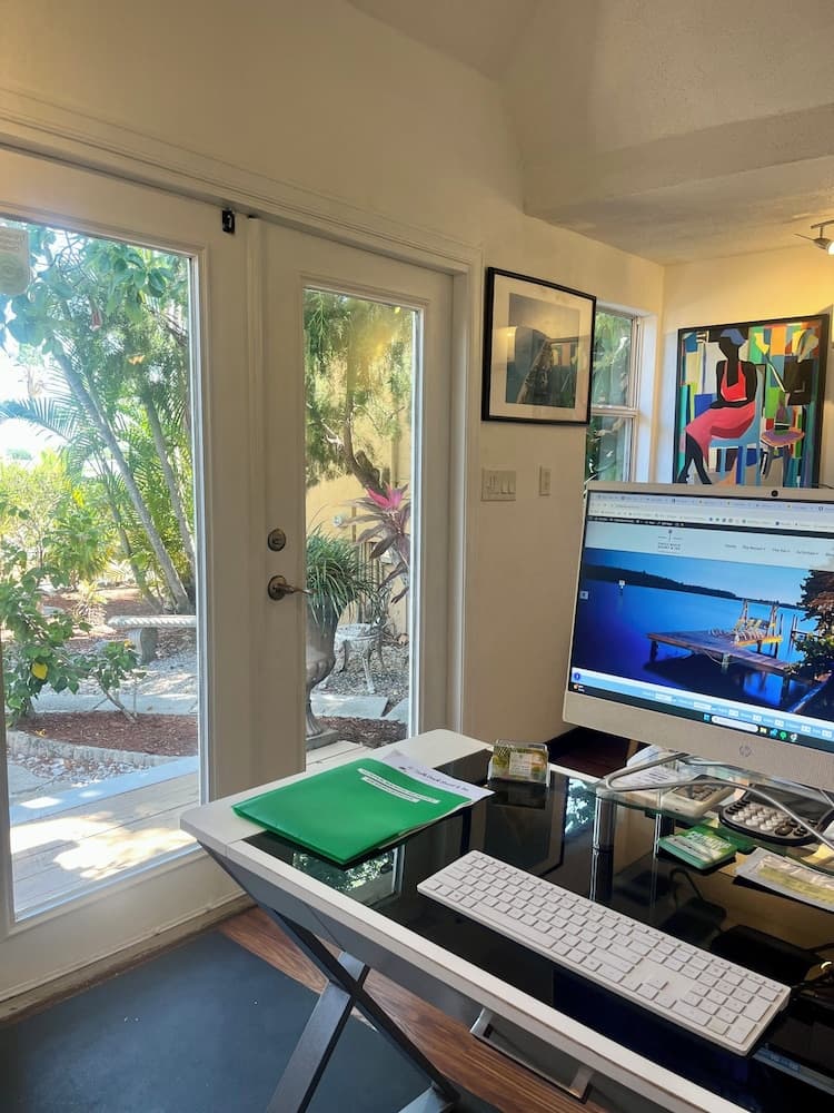 Turtle Beach Resort interior in Siesta Key, FL — gallery photo 2