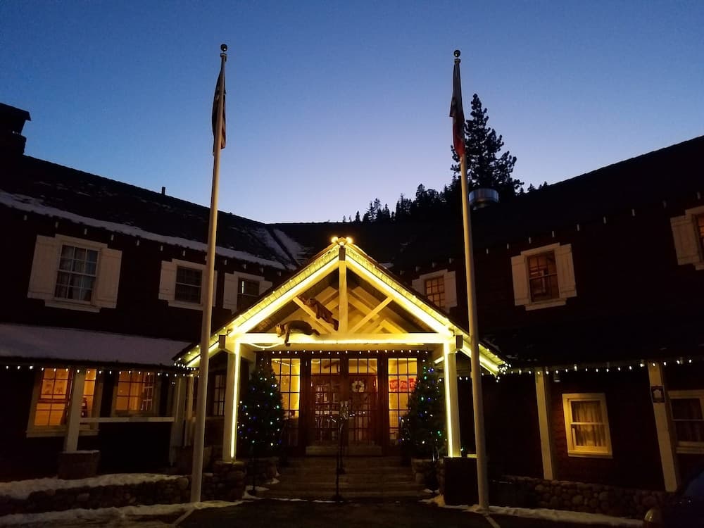 River Ranch Lodge & Restaurant featured exterior or lobby in Olympic Valley, CA — similar hotel