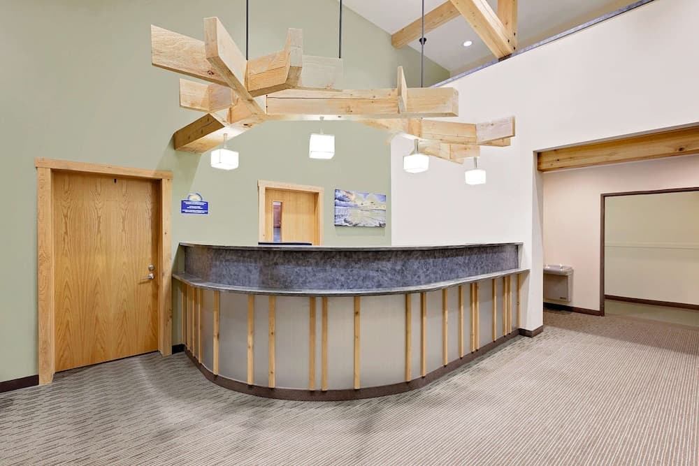 Days Inn by Wyndham Cadillac property views in Cadillac, MI — gallery photo 3