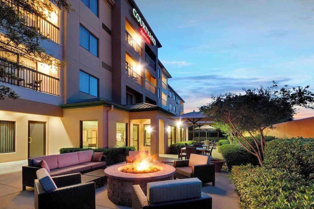 Courtyard by Marriott Dallas Mesquite — hotel in Mesquite, Texas