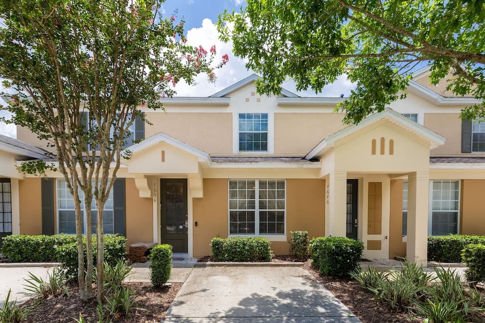 Dream Escape by VillaDirect featured exterior or lobby in Kissimmee, FL — similar hotel