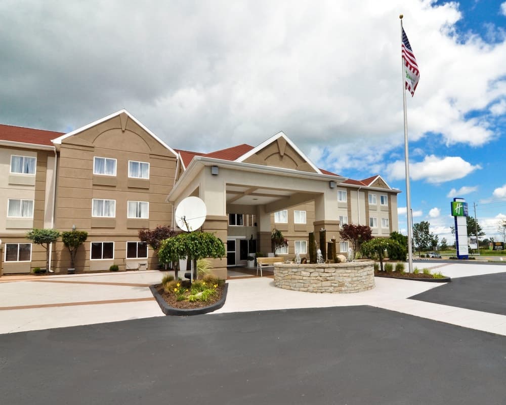 Holiday Inn Express Hotel & Stes Port Clinton-Catawba Island by IHG — hotel in Port Clinton, Ohio