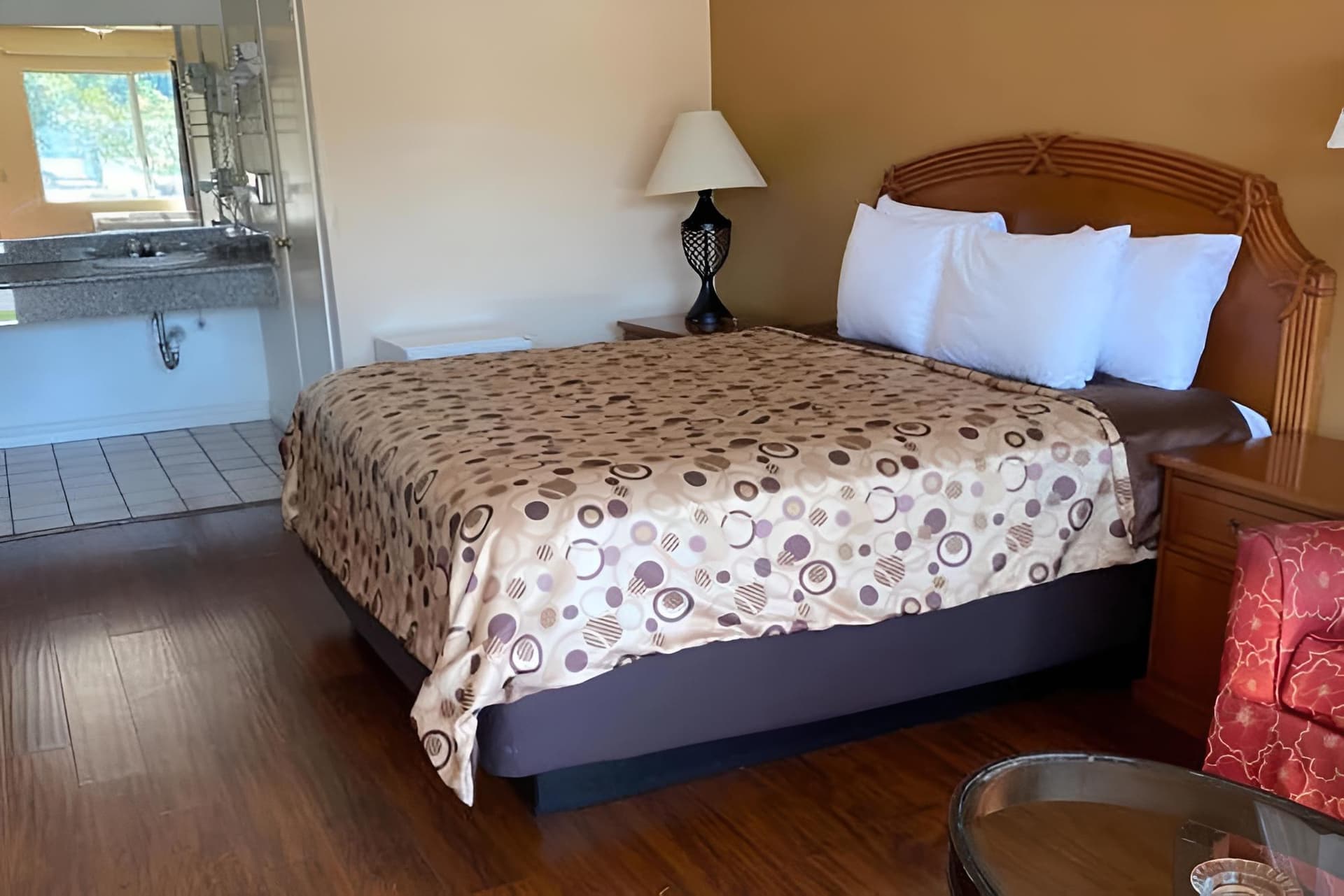 Howard Johnson by Wyndham Azusa — hotel in Azusa, California