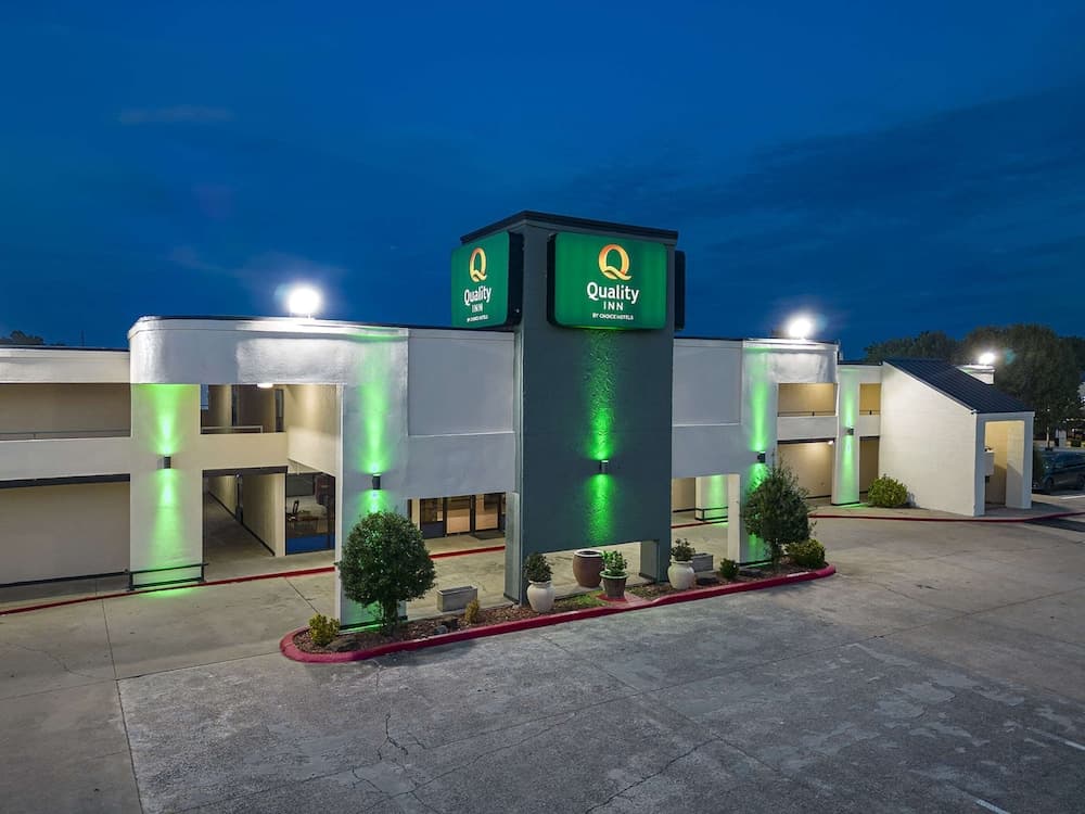 Quality Inn — hotel in Fayetteville, Arkansas