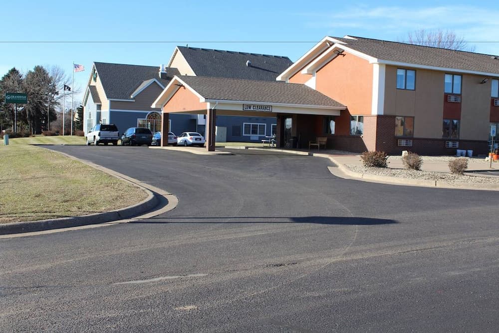 Coratel Inn and Suites by Jasper Stillwater — hotel in Stillwater, Minnesota