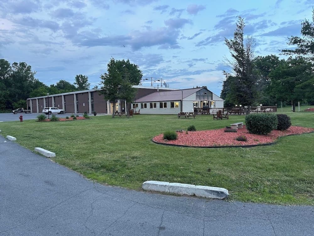 Adirondack Efficiencies — hotel in Watertown, New York